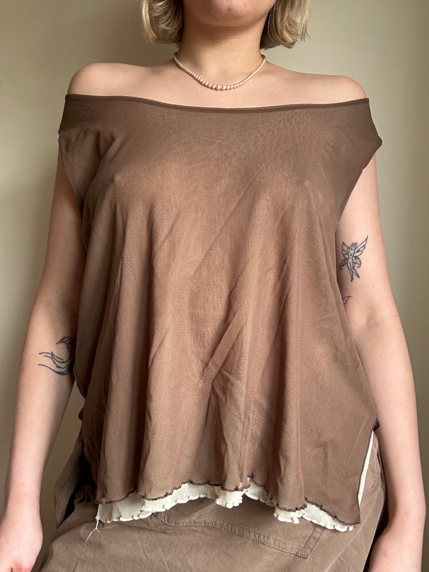 Double layer mesh vest