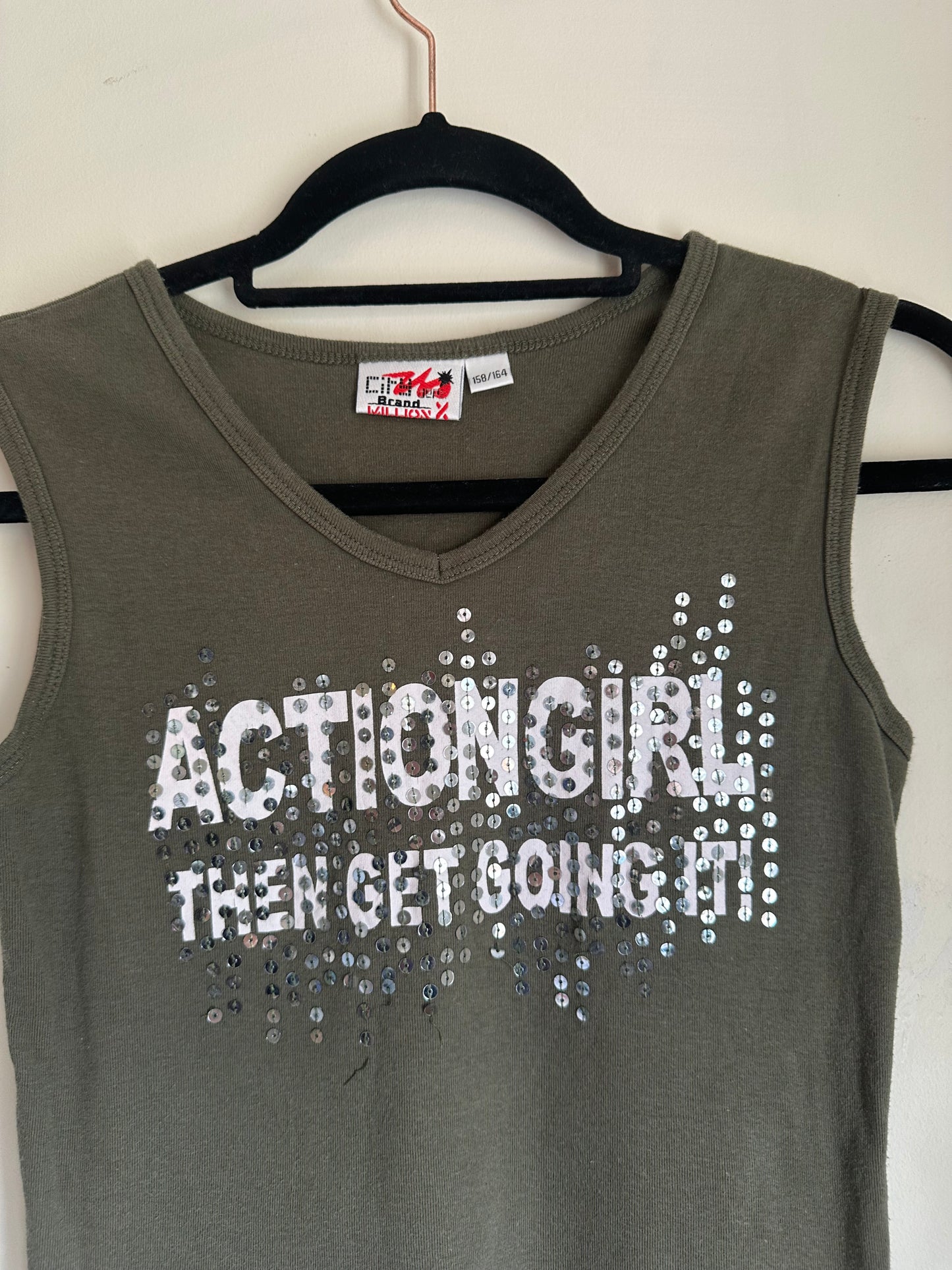 Graphic vest