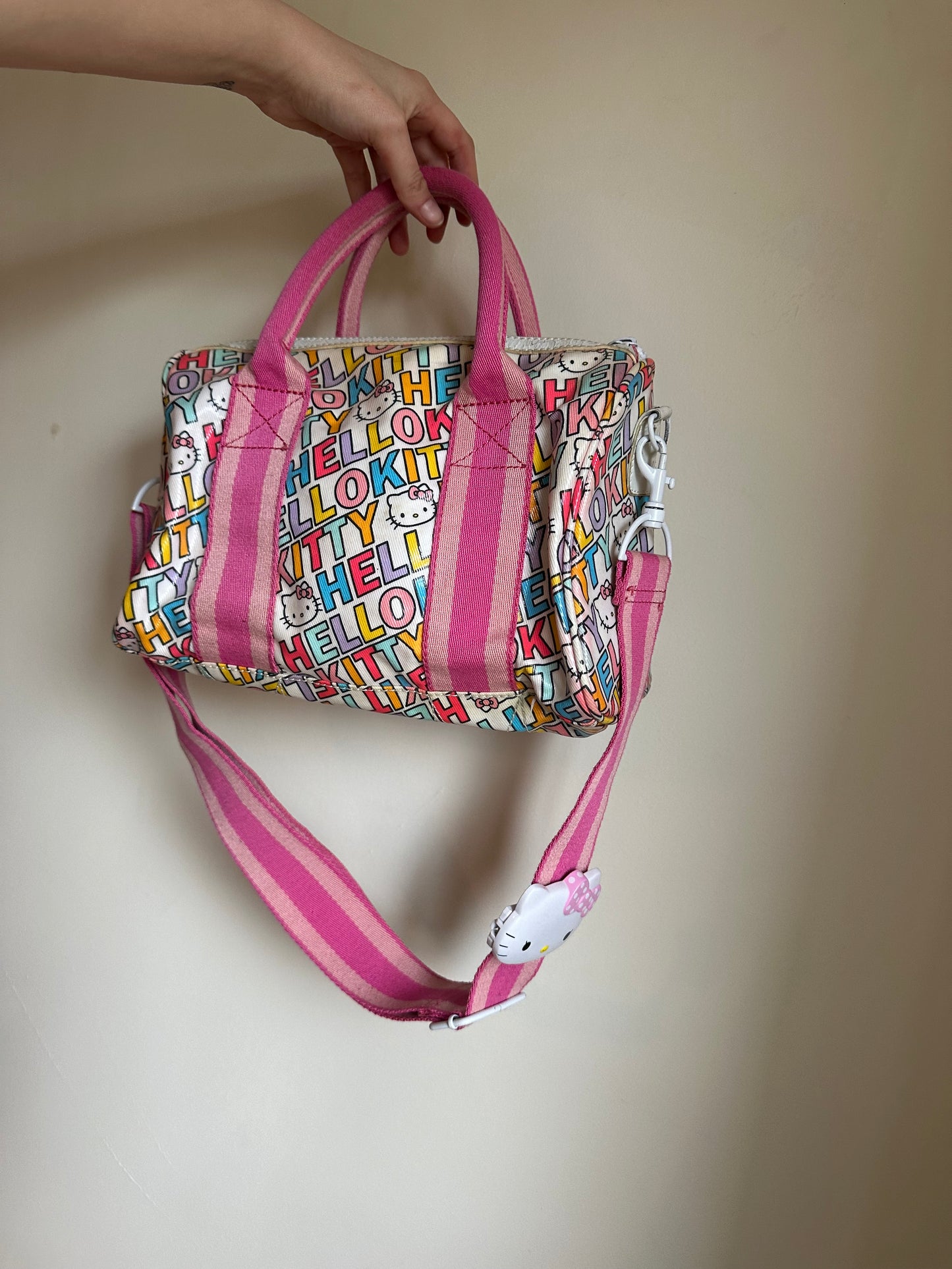 Hello kitty crossbody bag