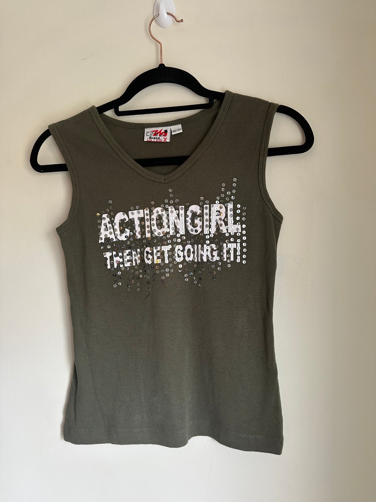 Graphic vest