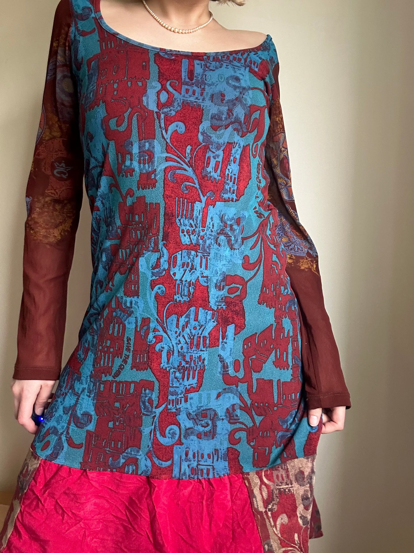 Save The Queen midi dress