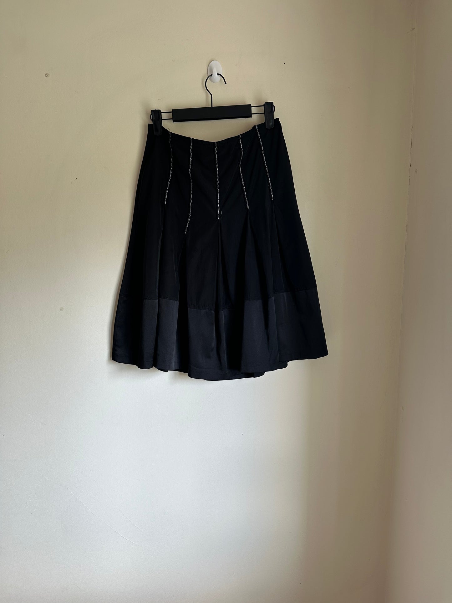 Pleated midi skirt