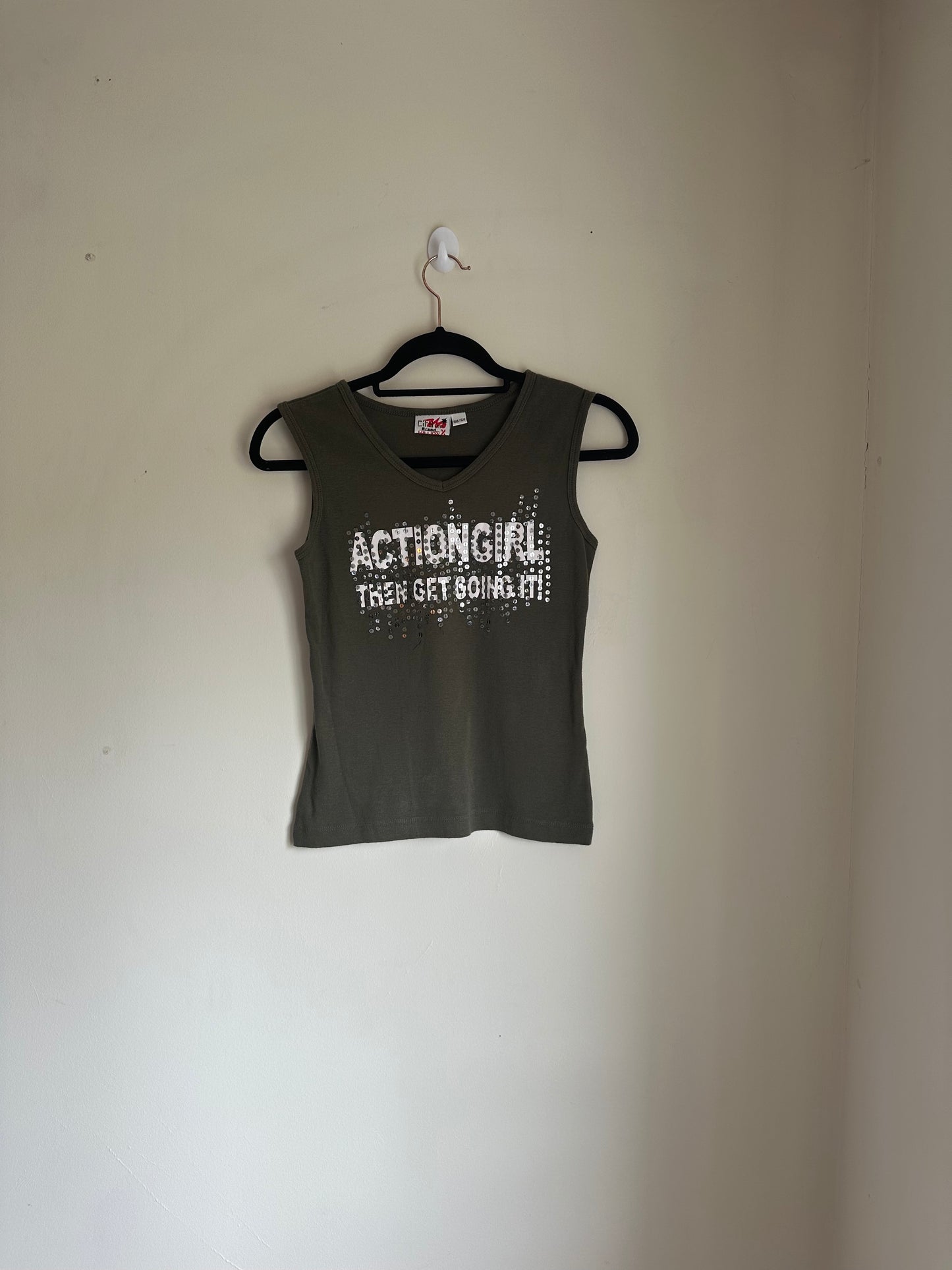 Graphic vest